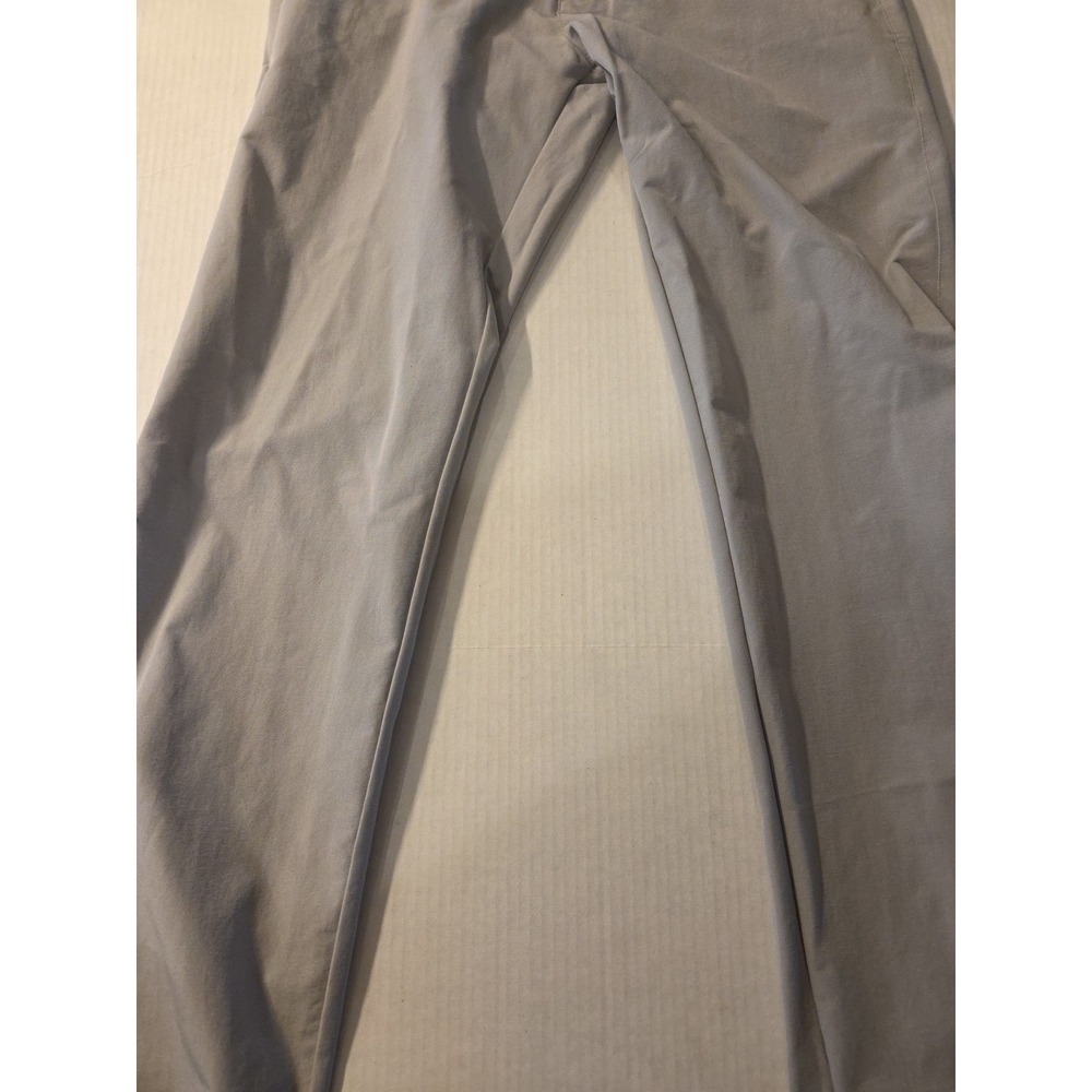 Oakley Men's Golf‎ Pants Size 30/32 - Picture 3 of 5